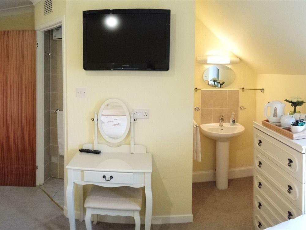 Christines Guest House Инвернес Екстериор снимка
