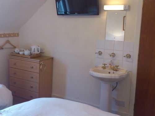 Christines Guest House Инвернес Екстериор снимка